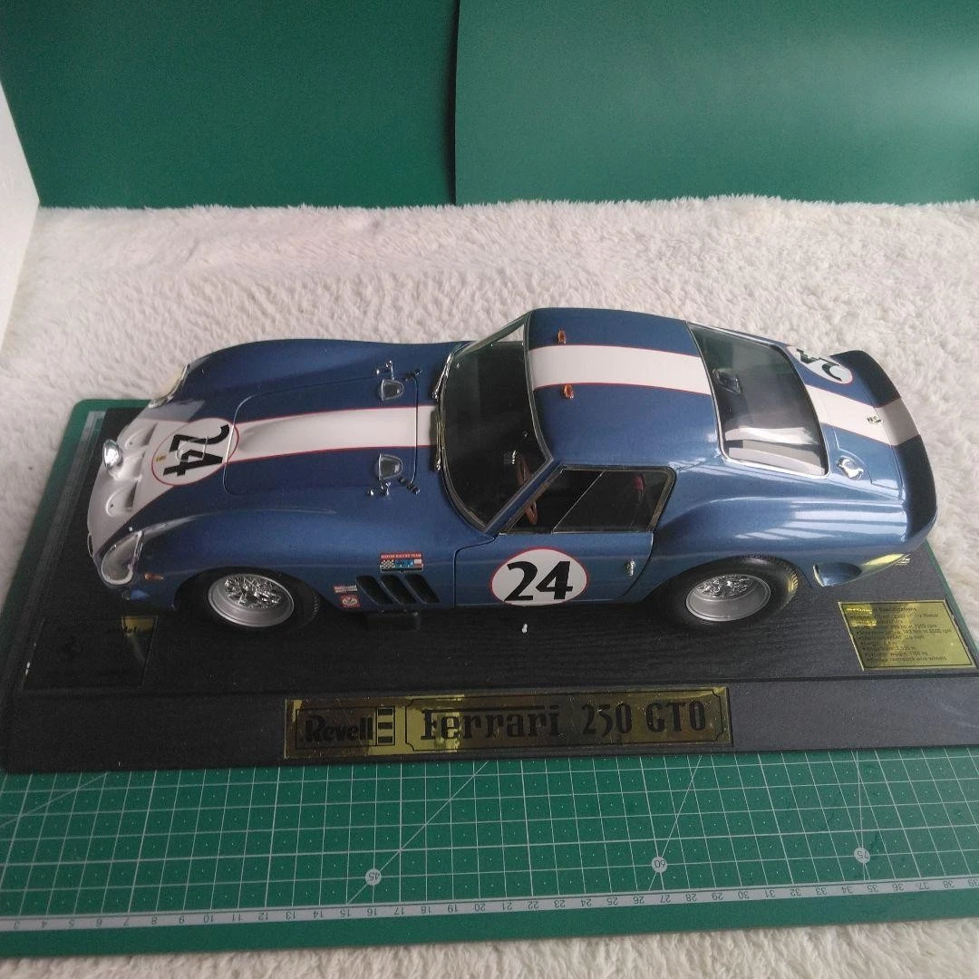 Revell Ferrari 1:12 Diecast & Toy Vehicles for sale | eBay
