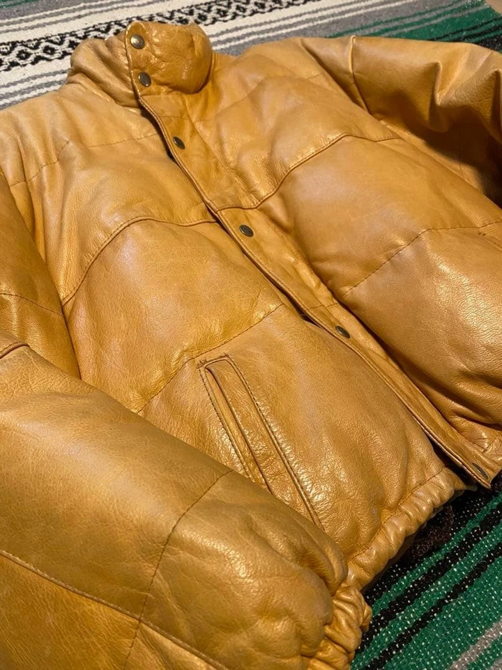 Leather Down Jacket Short Length Casual Men Women Used - Image 2 of 4