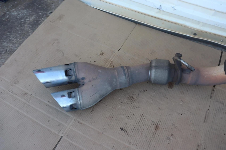 Ford F350 SD 2013-2017 6,7 L diésel silenciador tubo convertidor conjunto OEM Foto 4 de 4