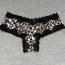 NWT Victoria  s Secret Vintage Animal Print Cheeky Lace Trim Panties Extra Small