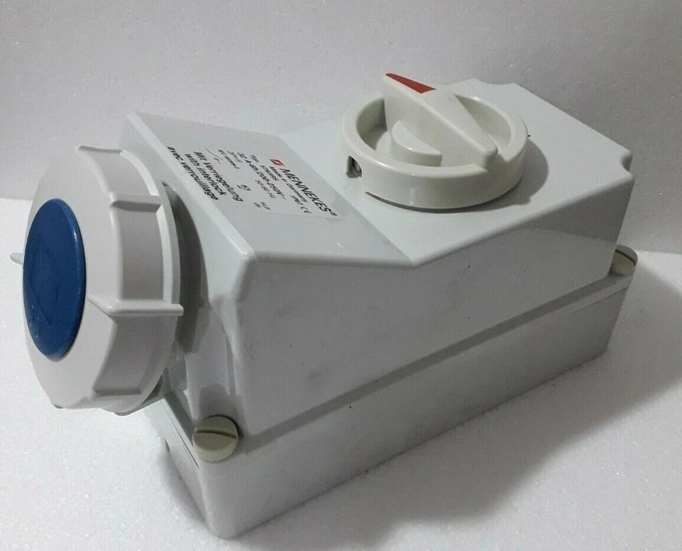 MENNEKES N5793RS 32A 6H 200-250V-50-60Hz 2P AZUL TOMA DE CORRIENTE CONMUTADA 5793RS Foto 2 de 4