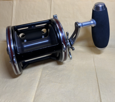 状態良好！Penn senator 113HLW special 4/0 Penn 113HLW Senator 4/0 Wide Fishing Reel w/Aluminum Spool