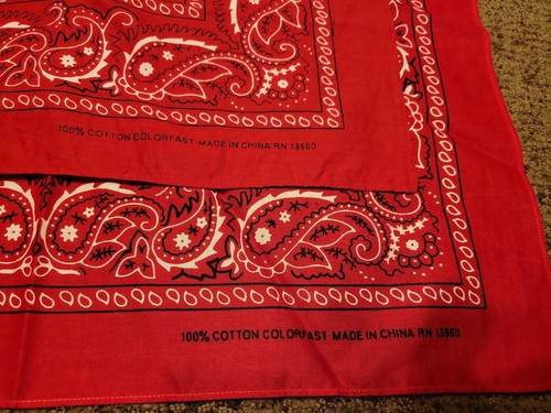 2 Vintage Red 100% Cotton Paisley Patterned Bandana Handkerchief RN13960 New - Picture 2 of 5