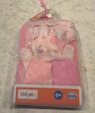NEW IN PACKAGE KIDGETS 4 PIECE BATH GIFT SET- PINK-WASHCLOTHS, TOWEL, MITT 0 M