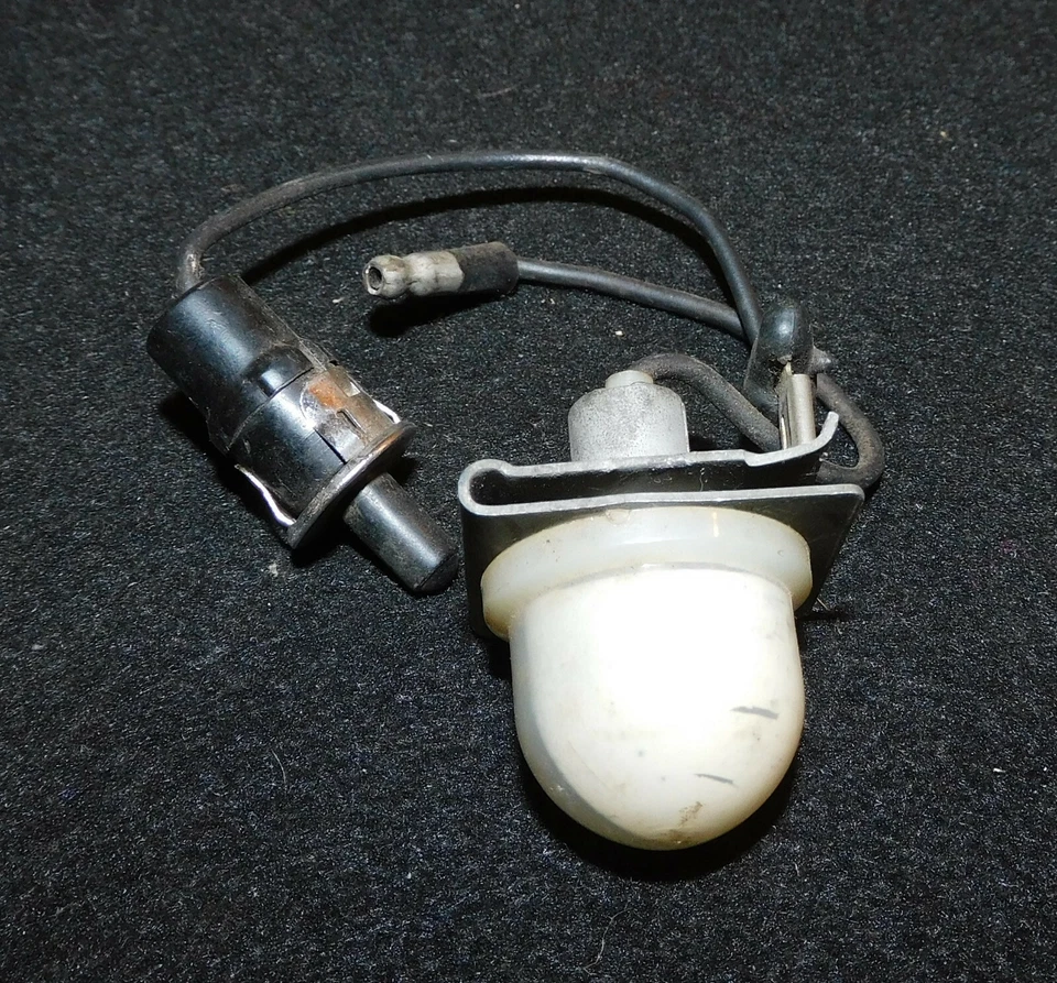 1958 Mercury Monterey Montclair Ford Custom Fairlane NOS GLOVE BOX LAMP & SWITCH - Image 3 of 4