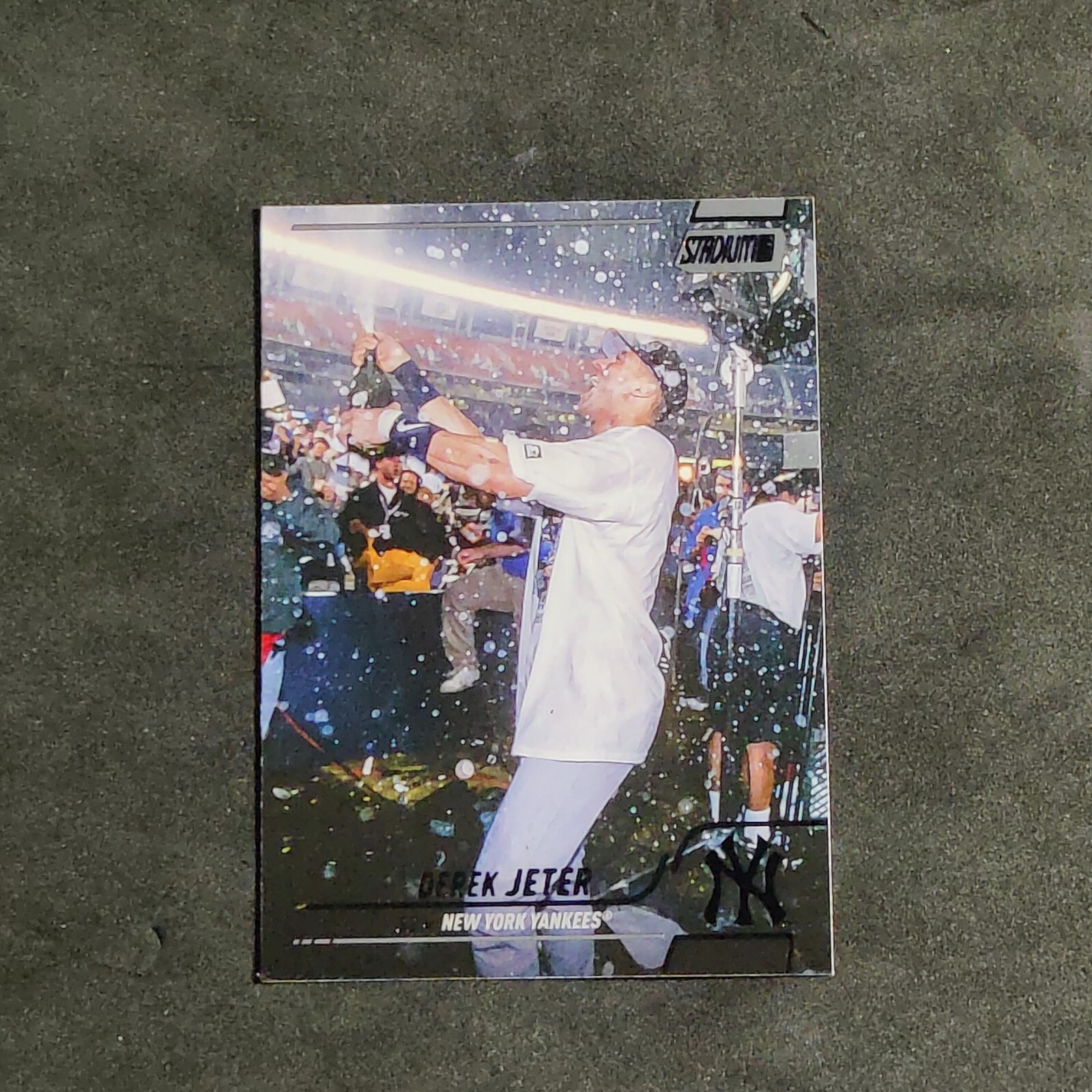 2022 Topps Stadium Club Derek Jeter Black Foil #35 NY Yankees 