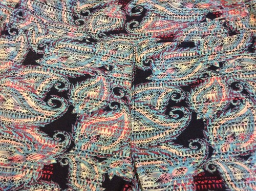Women Lularoe TC Tall Curvy 3D Paisley Black Pastel Leggings Pants Unicorn New - Picture 4 of 9