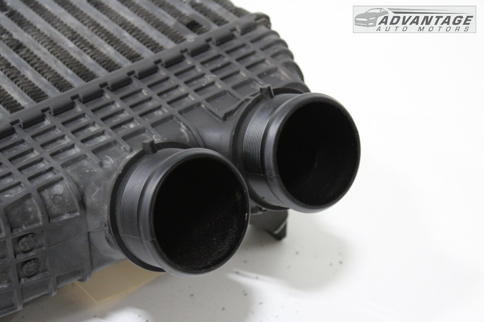 2014-2019 MASERATI GHIBLI 3.0L ENGINE RIGHT SIDE INTERCOOLER INTER COOLER OEM