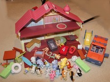 Bluey Family Home House Pack  Go Playset Dollhouse w/ Furniture LOT 18 Figures