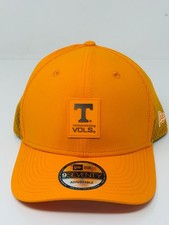 New Era Tennessee Volunteers 2025 Sideline Trucker Orange 9SEVENTY SnapBack