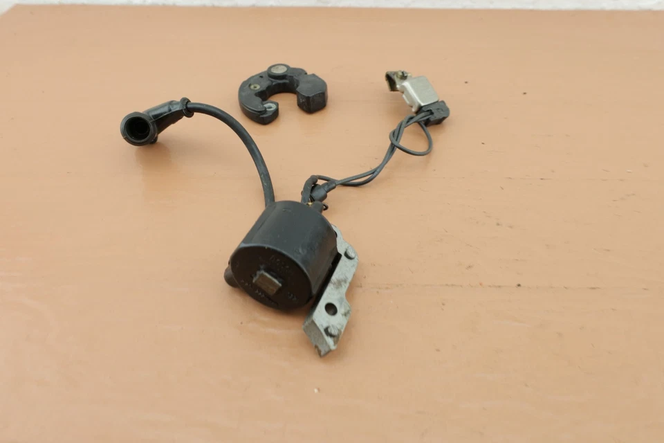 Motosierra Stihl 031 AV OEM encendido electrónico, bobina de encendido y módulo de gatillo Foto 2 de 4