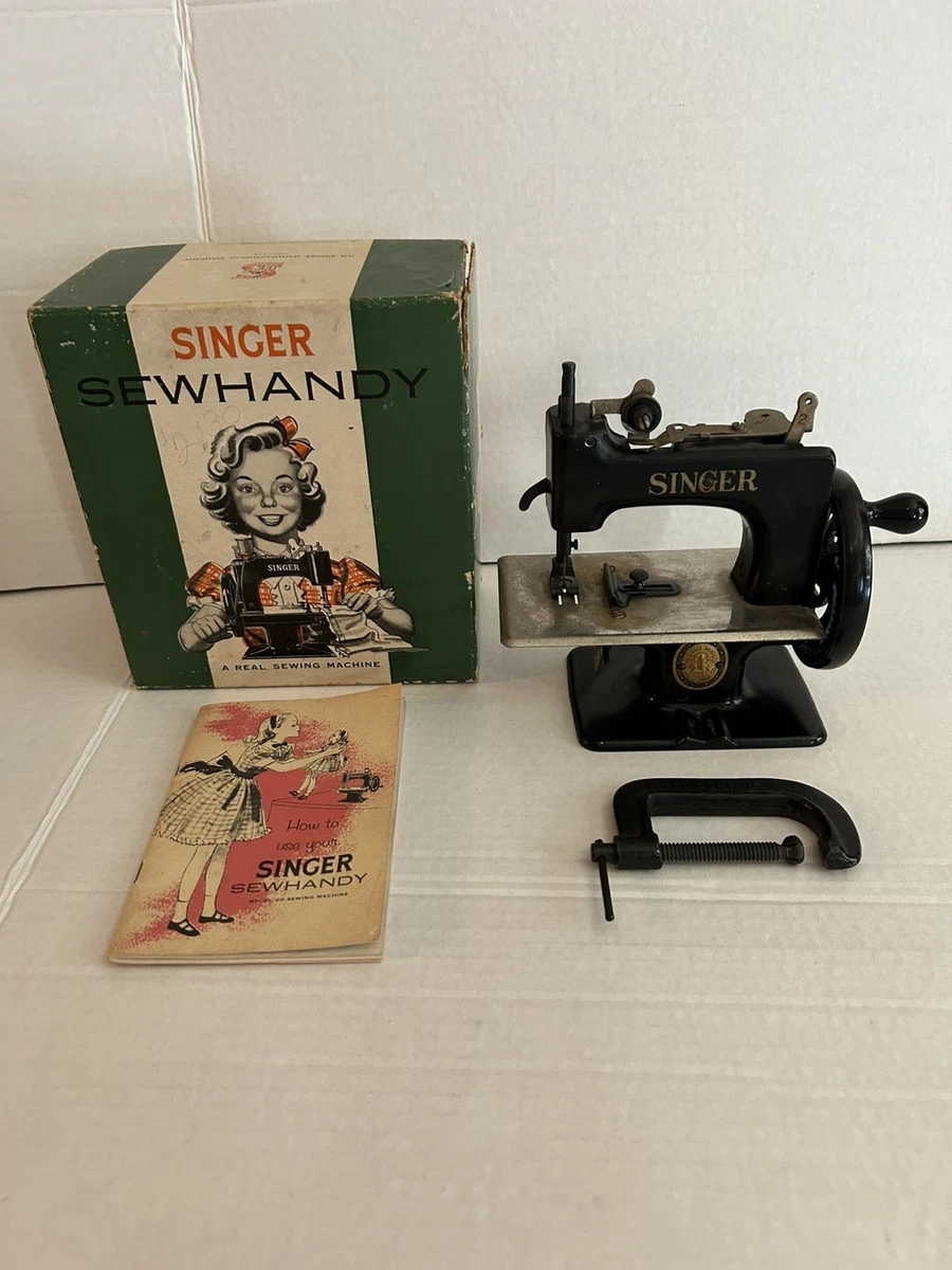 SINGER Child-sized Sewing Machine Collectible Sewing Machines for