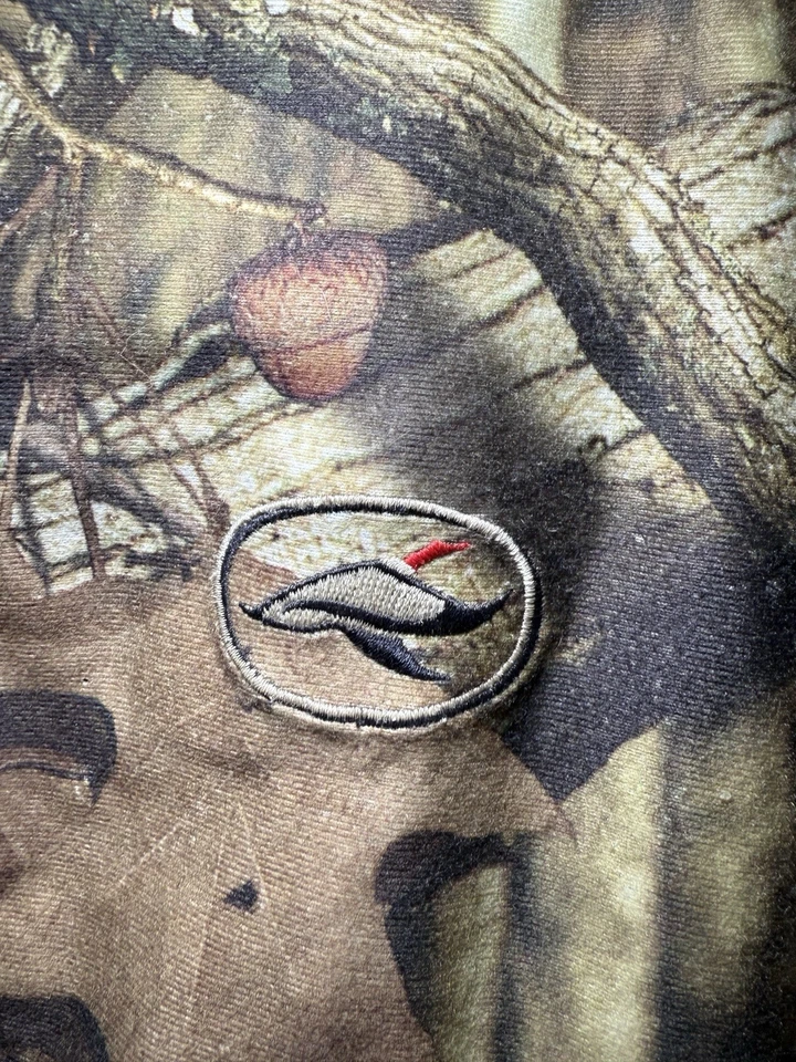 Redhead Size Medium Youth, Storm Tex RealTree Camo Jacket Perfect Condition - Image 3 of 4