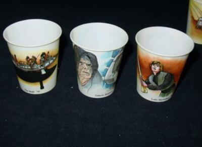 Vintage Box of (100) 4 oz. DIXIE CUPS STAR WARS Return of