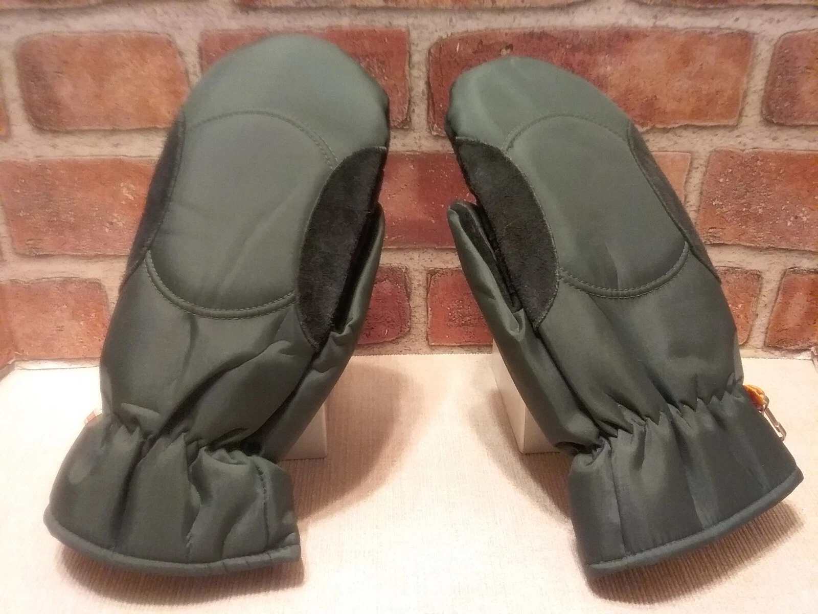 Vintage Kombi Hunter Green/Black Genuine Leather Insulated Mittens Ladies Gloves