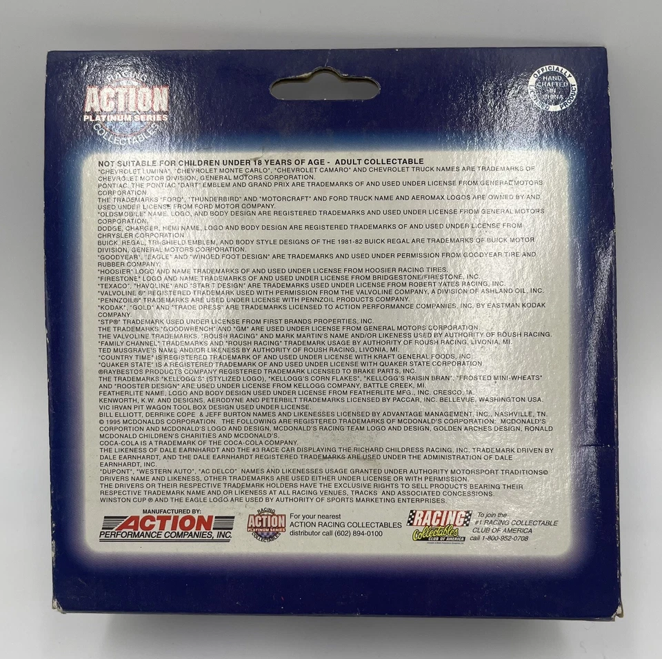 Action Richard Childress 1995 negro y dorado 1/64 Foto 2 de 3