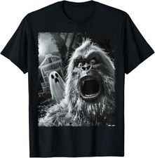 Funny Bigfoot Sasquatch Halloween T-Shirt