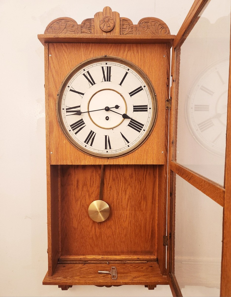 米国「ＷＡＴＥＲＢＵＲＹ」社１９００年代初頭のアンティークキャリッジクロック Antique 1900's Waterbury Oak Case Wall Clock. Free Delivery