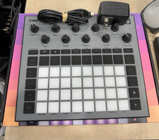 Novation Circuit Rhythm Sampler Sequencer Battery Powered 32 Pads MIDI Effects