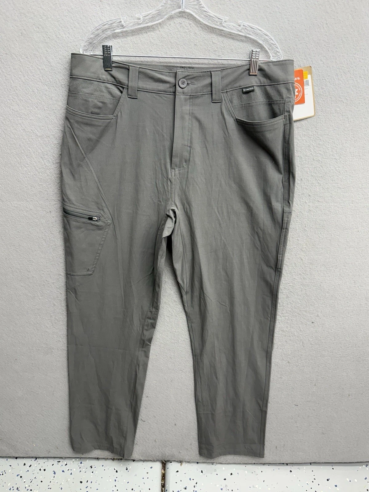 Simms Challenger Pants Men's 36x30 Steel Gray UPF 50+ New w/ Tags #J4704
Opens in a new window or ta