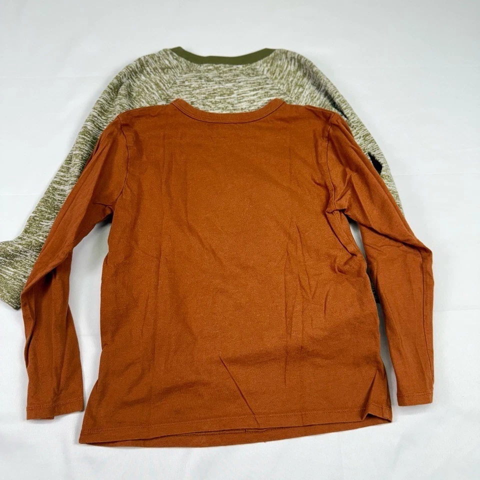 Children's Place Cat & Jack Lot of 2 long sleeve youth shirts size 5/6 Dinosaurs - Image 2 of 4