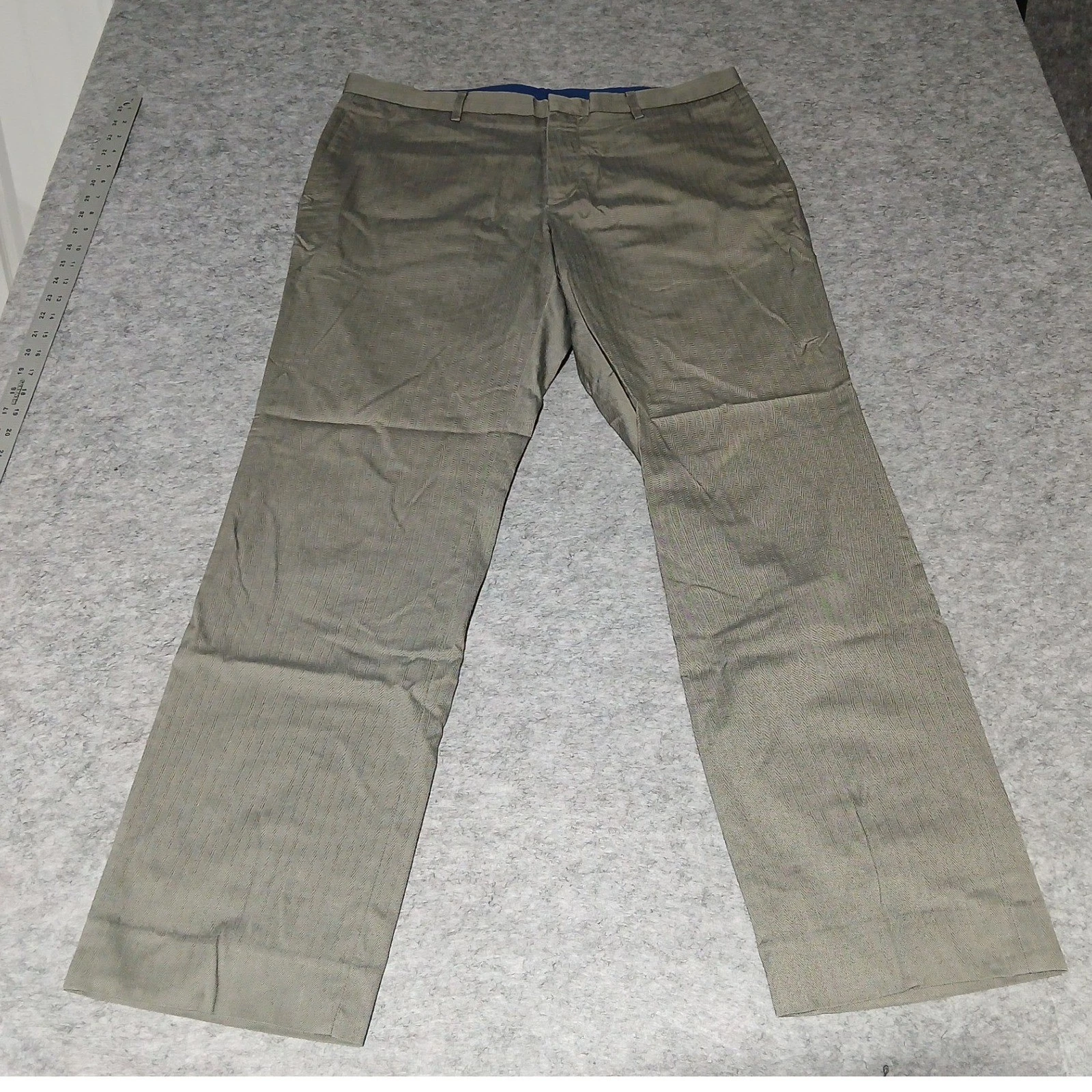 Banana Republic Non Iron Modern Slim Fit Men Dress Pants Khaki 35x32