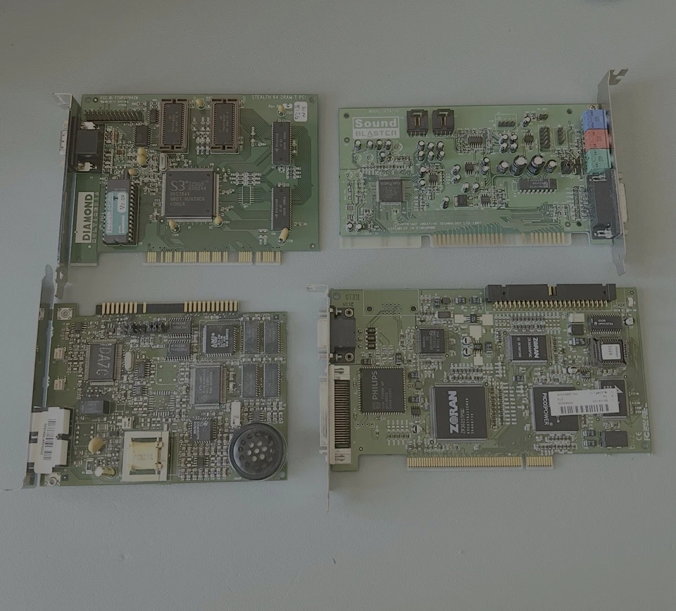 老式 PCI 扩展卡套装 - 14 张卡 - 声音、视频、调制解调器、FireWire。 按原样 — 第 3/3 张图片