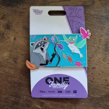 Disney One Family Meeko and Flit Pin Pals Pin Pocahontas Limited Edition New