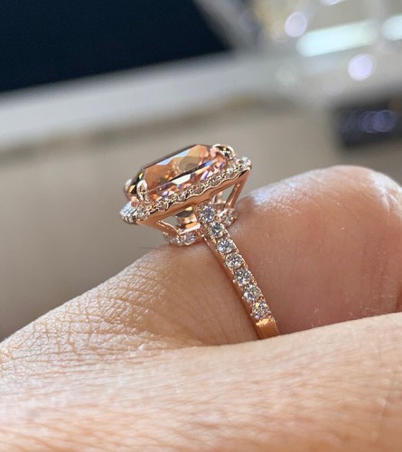 Anello di Fidanzamento Art Déco Cuscino Alone Vero 3,10 Ct Placcato Oro Rosa 14k - Foto 2 di 6