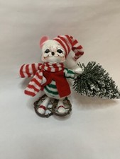 Annalee Mouse 2006 with Christmas Tree Snow Shoes 6" Scarf