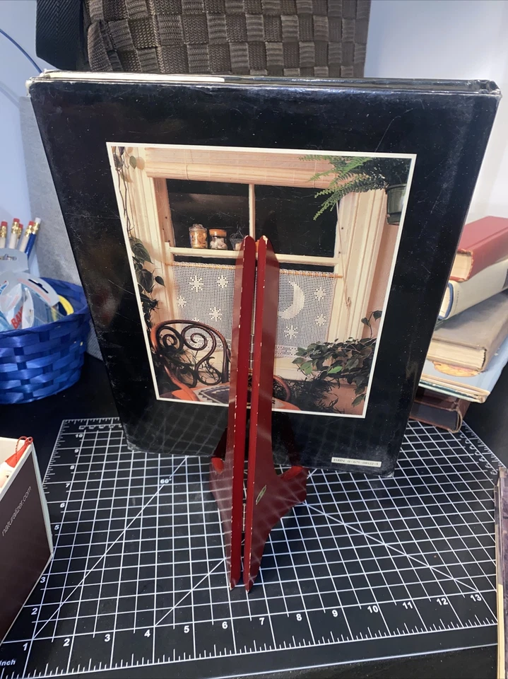 THE GENTLE ARTS por Helen Cavanagh THE LACE GUILD, bobina de aguja tejida a ganchillo Foto 3 de 4