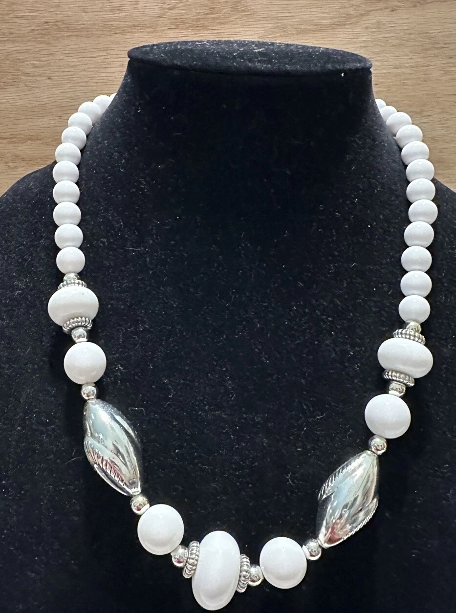 VETEMENTS Collana di Perline 21" Bianco Laurea Tono Argento Leggero Finta Perla