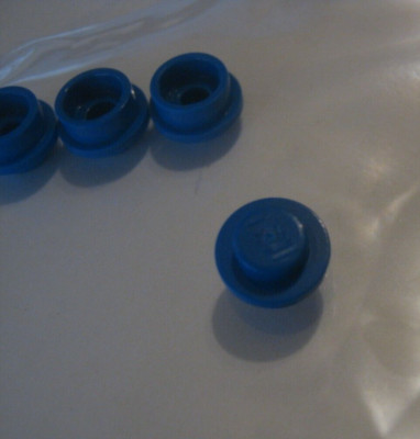 Lego x28 Blue Round 1x1 Plates, #4073 (028-256)