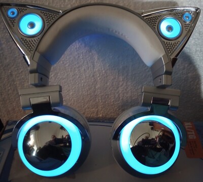 Brookstone Ariana Grande Wireless BT Cat Ear Headphone Brookstone Ariana Grande Wireless BT Cat Ear Headphone