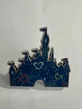DLR - Fireworks - Sleeping Beauty Castles - Hidden Disney 2025 Disney Pin F0