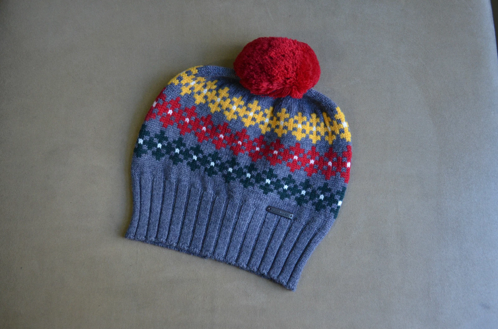 DSQUARED² 100% VIRGIN WOOL MULTICOLOR KNIT GREY BEANIE SKY HAT POMPOM S ONE SIZE