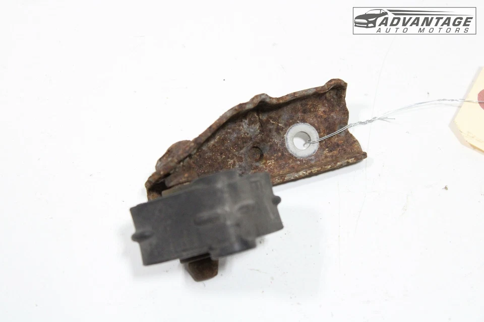 BMW 320I XDRIVE 2013-2018 2,0 L escape trasero derecho silenciador tubo suspensión con soporte Foto 2 de 4