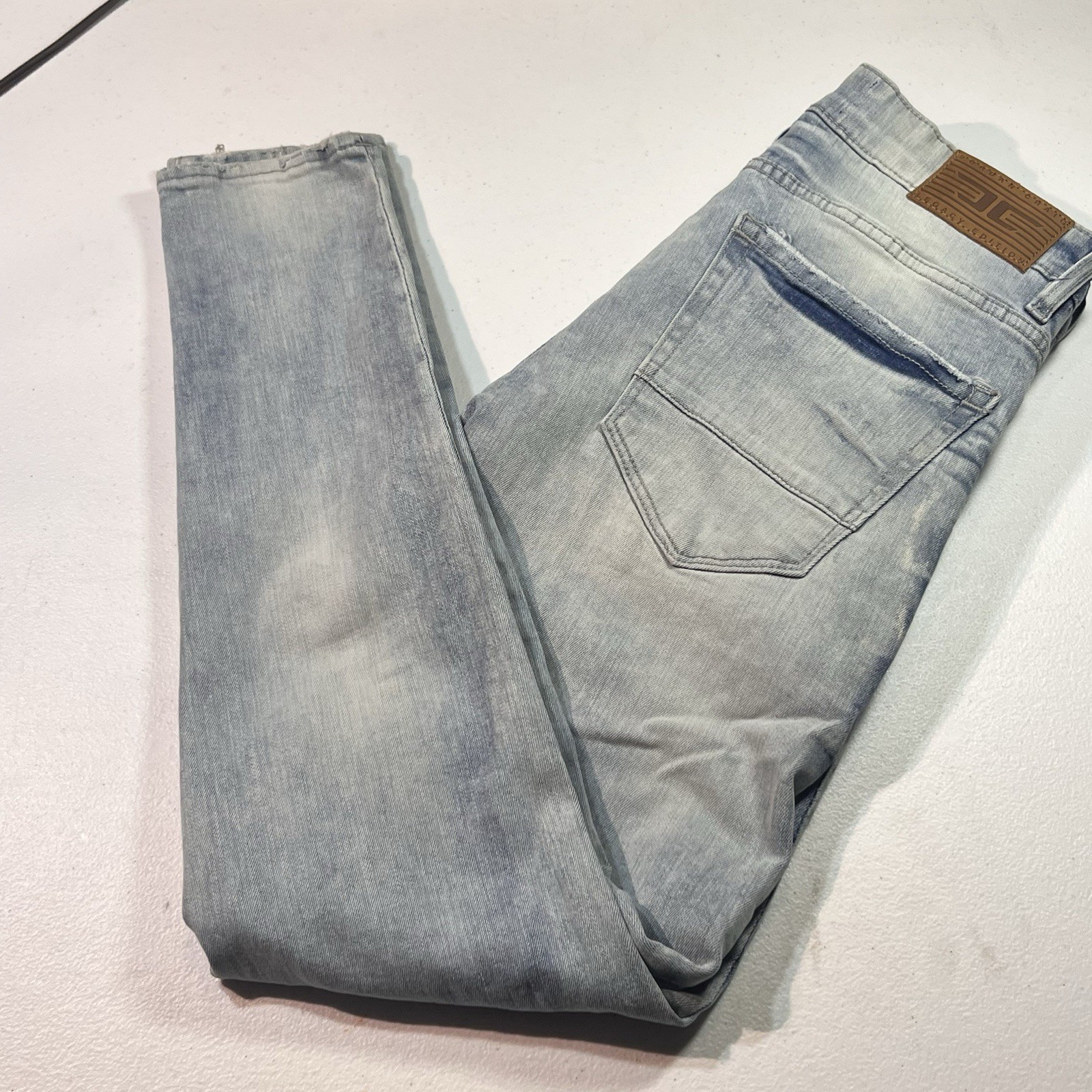 Jordan Craig Legacy Edition Men’s Jeans Ross 30x32 Distressed thumbnail 2