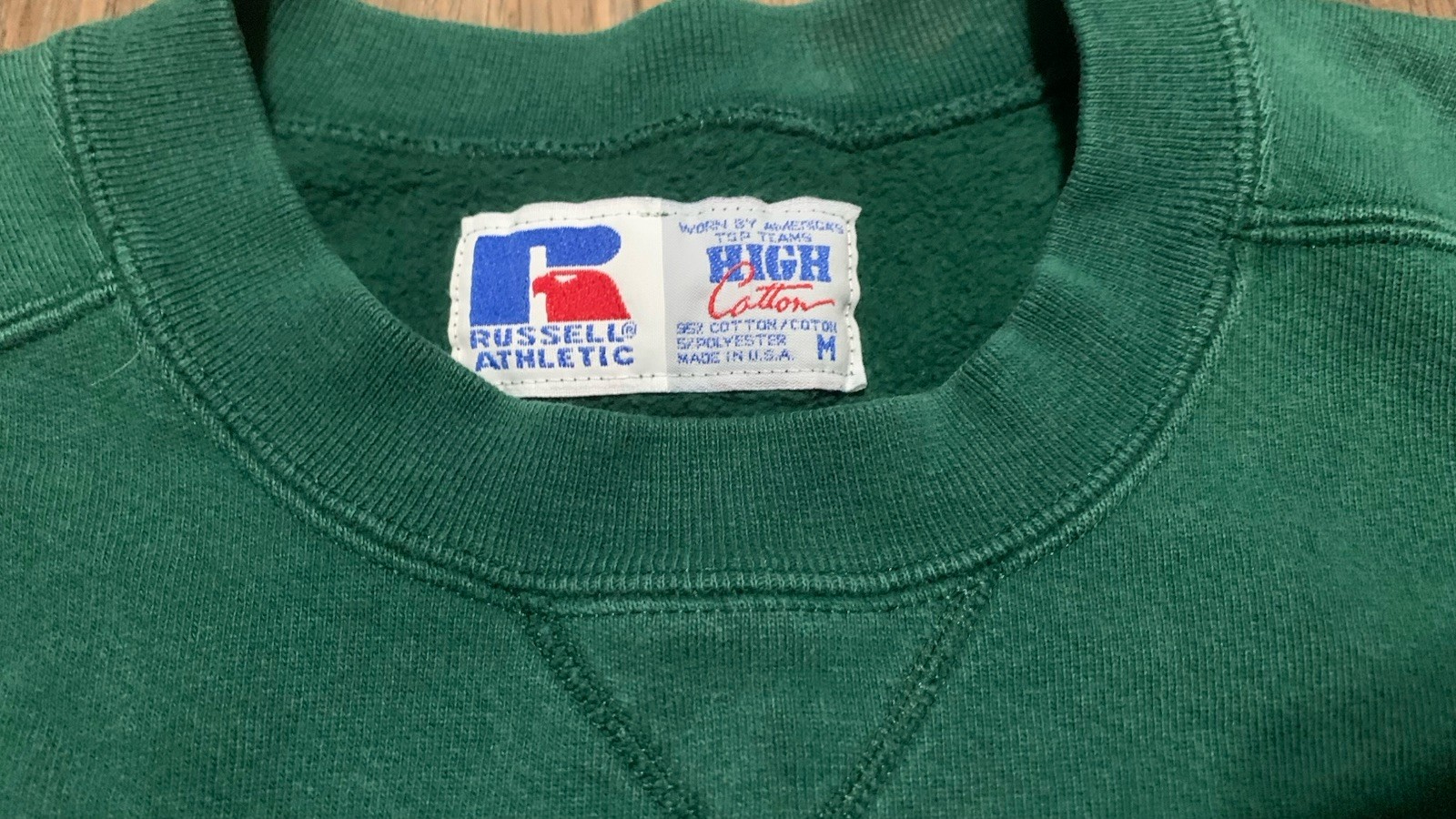VTG Russell V-Stitch Sweatshirt Adult M Crewneck USA Made Green 80s Heavy