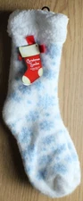 NWT Christmas Fuzzy Socks Soft Comfy Women’s Shoe Size 5–9 Blue Snowflake Sherpa