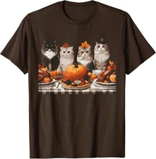 Thanksgiving Cats Dinner Feast Vintage Fall Design Unisex T-Shirt
