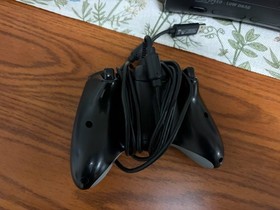 Microsoft Xbox 360 MW2 Edition Console w/ Controller, HDMI & Power Supply