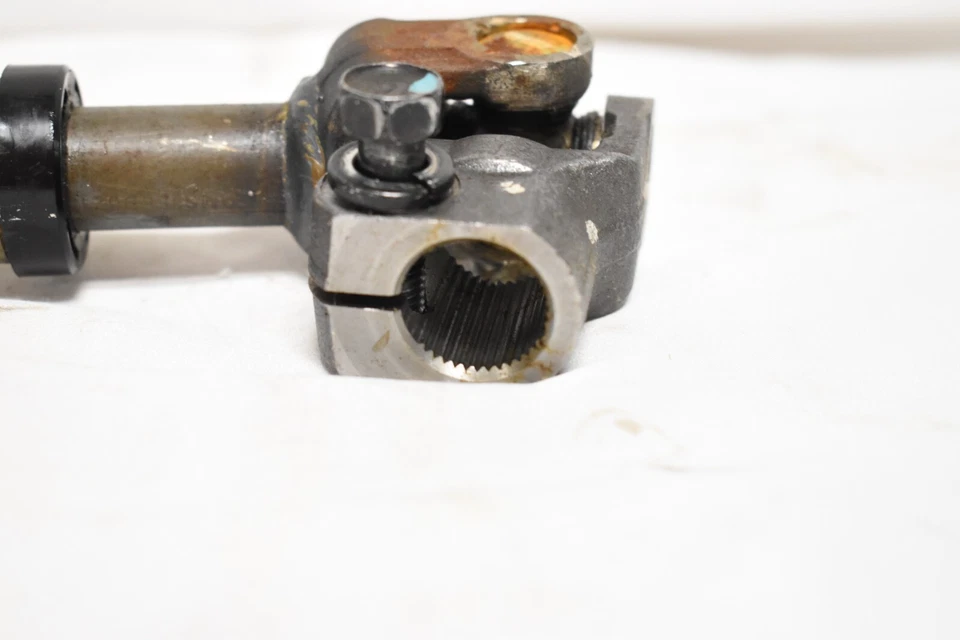 Муфта вала нижней рулевой колонки 56400-2W000 13-19 HYUNDAI SANTA FE XL H4C15 - Изображение 4 из 4