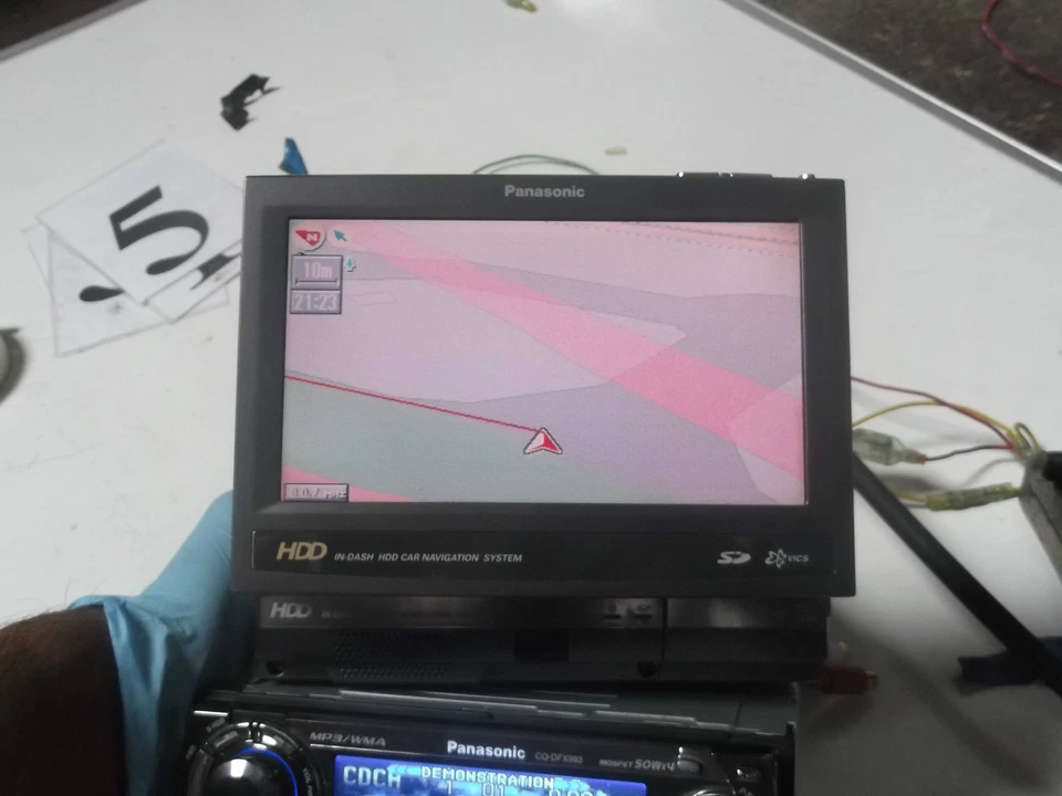 cq-dfx983 Panasonic stereo head unit tv screen motorised navigation - Image 3 of 4