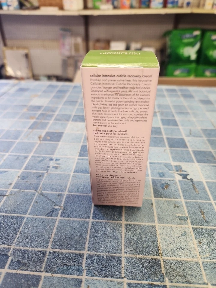 Crema intensiva de recuperación de cutículas June Jacobs Cellular 1,6 fl oz Foto 4 de 4