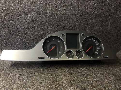 ORIG VW Passat 3C Tacho Tachometer Kombiinstrument 3C0920871E Diesel