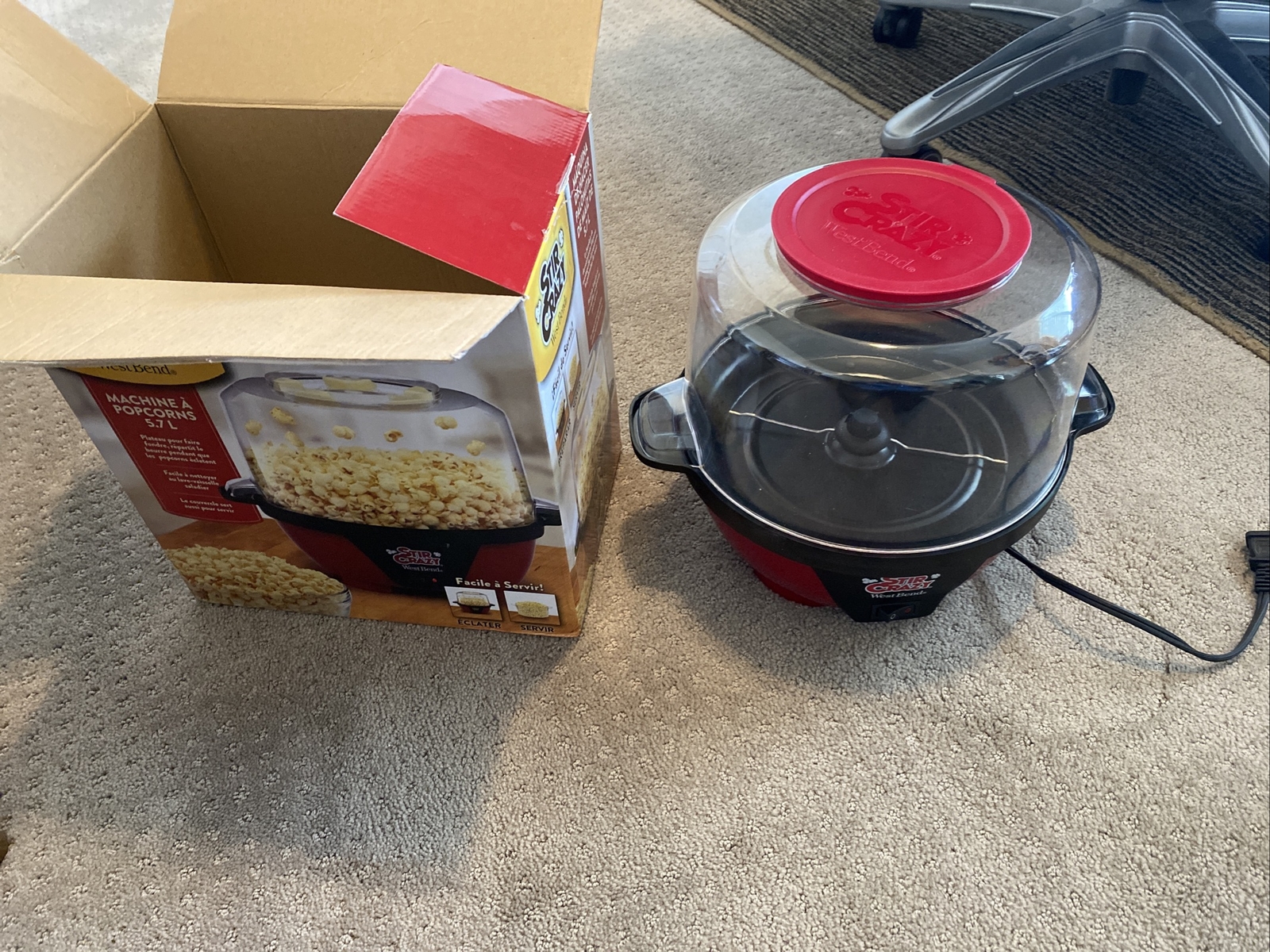 West Bend Stir Crazy Popcorn Popper Automatic Stirring 6 QT NonStick
