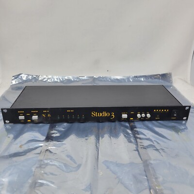 Opcode Systems Studio 3 Rack Mount MIDI Interface Synchronizer SMPTE r1