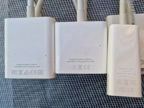 16x Genuine Apple thunderbolt adapters. Gigabit ethernet, VGA, Display port, DVI - Picture 4 of 4