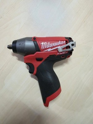 Milwaukee M12 Fuel CIW38 Schlagschrauber Impact Wrench 3/8 10mm (Ohne Akku)